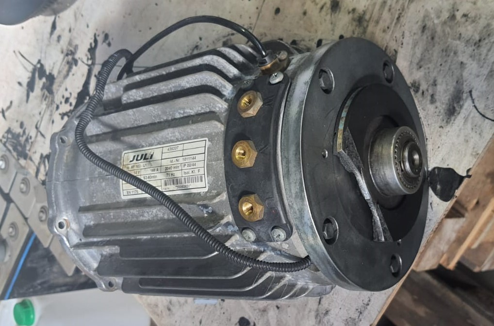 Двигатель 2